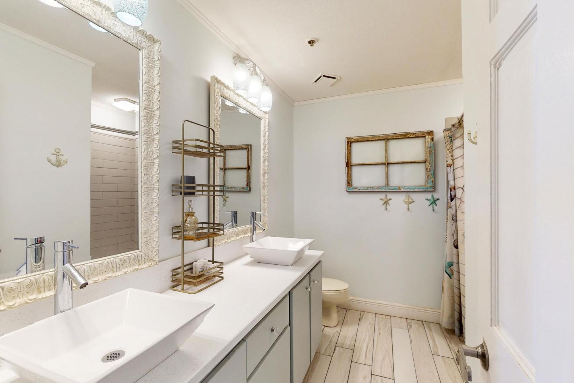 The Inn At St Thomas Square 1304A Upper Grand Lagoon Extérieur photo