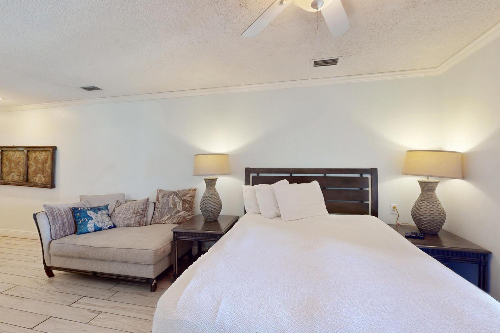 The Inn At St Thomas Square 1304A Upper Grand Lagoon Extérieur photo